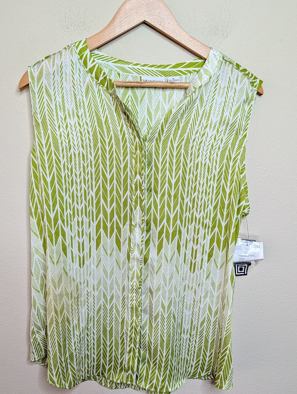 NWT Liz Claiborne Sleeveless Herringbone Print Top Lime Green Size XL